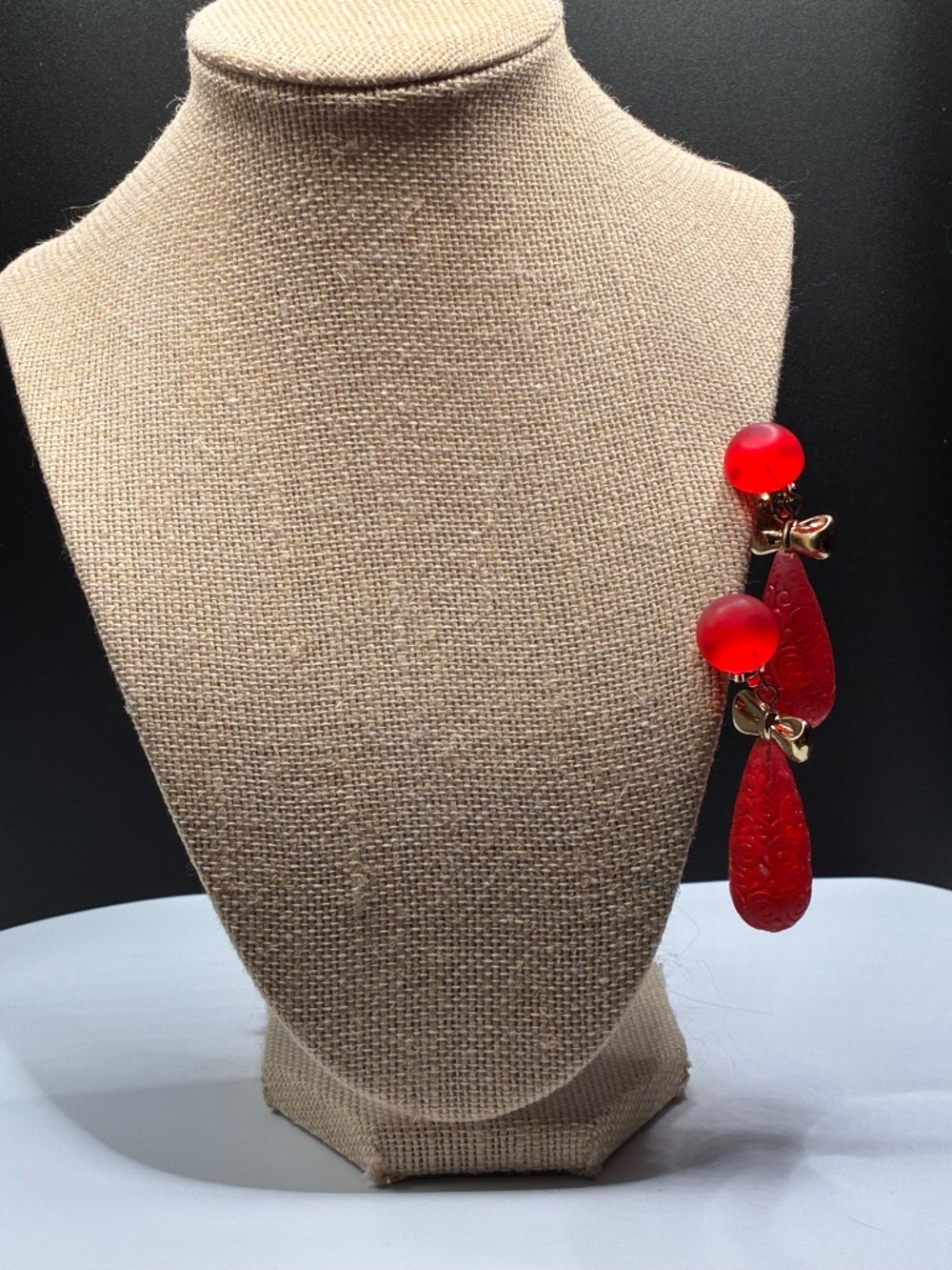 Vintage Fire,Red, Resin Bow Clip-On Dangle earrings with Motifs Design